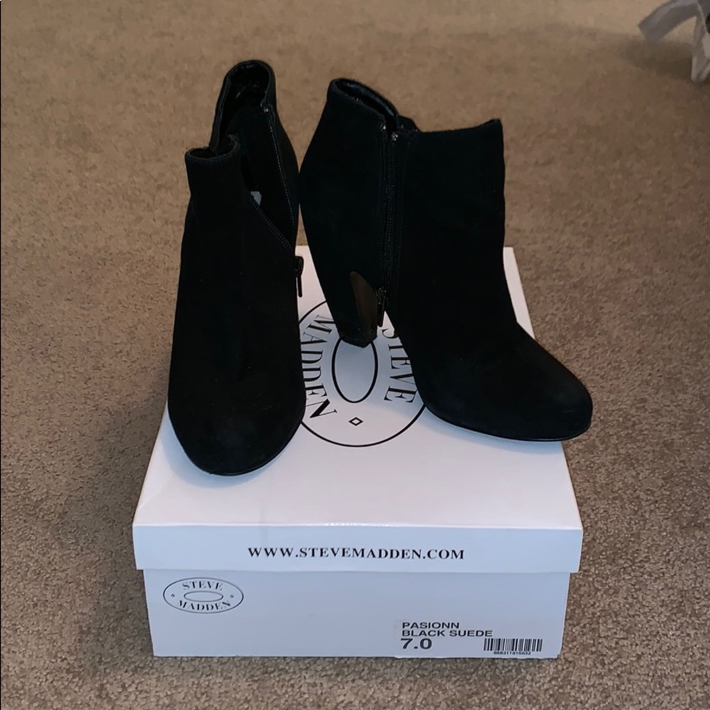 Steve Madden booties